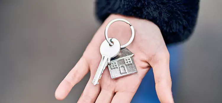 Trusted Broken Key Extraction Center Point